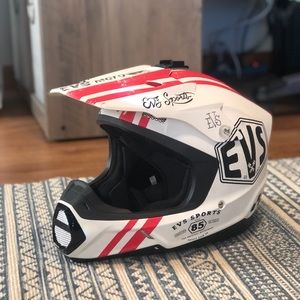 EVS T5 Fury Helmet